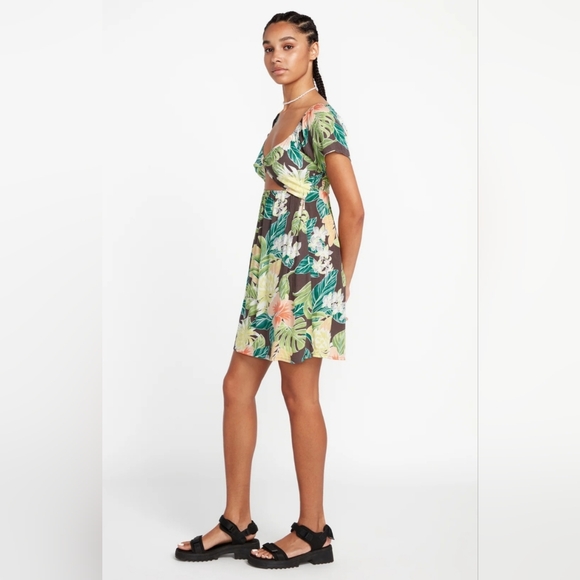 *SOLD on M!* Volcom Excapism Sun Dress, New In Original Packaging! Womens - Picture 4 of 7